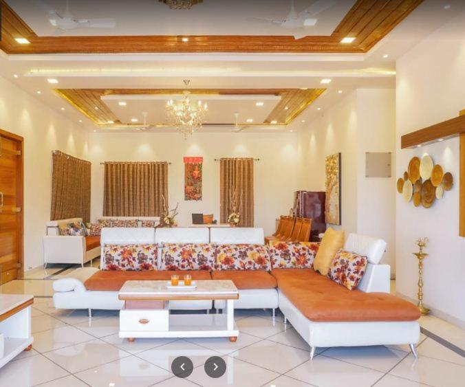 7Bhk Villa With Wonderful View And Good Food Lonavala Exteriör bild